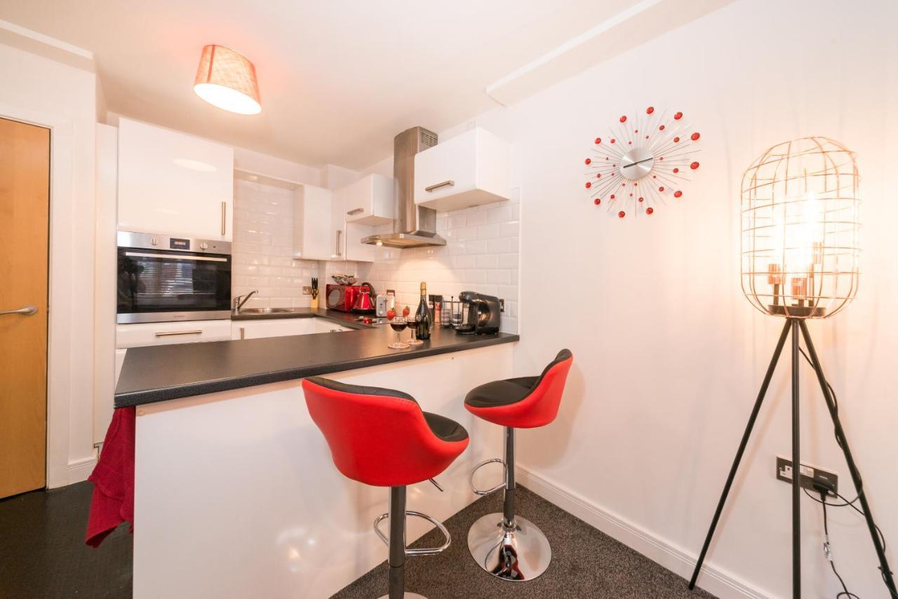 City Centre Posh Parlour Gated Parking 1Bed Wifi Kingston upon Hull Esterno foto