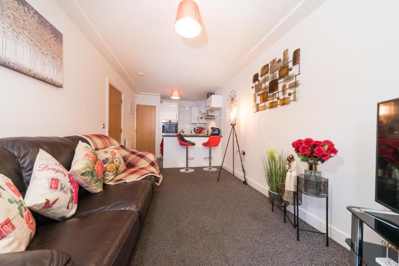 City Centre Posh Parlour Gated Parking 1Bed Wifi Kingston upon Hull Esterno foto