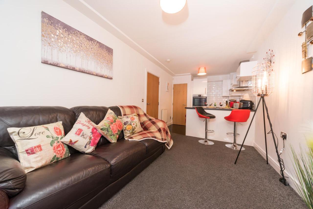 City Centre Posh Parlour Gated Parking 1Bed Wifi Kingston upon Hull Esterno foto